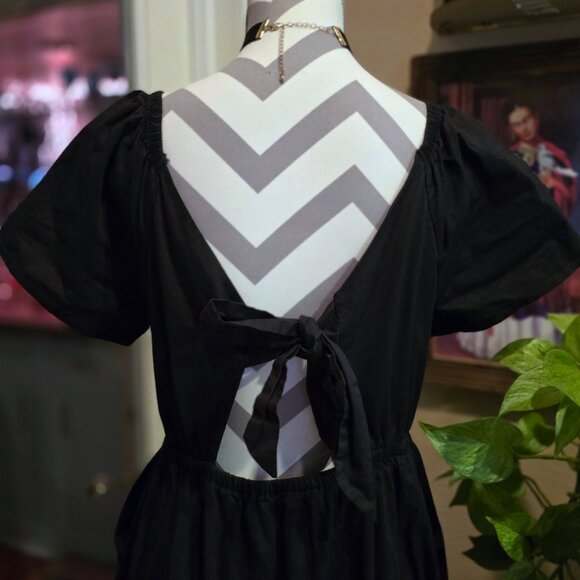 Dark Coquette Summer Black Midi Sheer Waist Dress Torrid 00 M/L - Picture 8 of 10